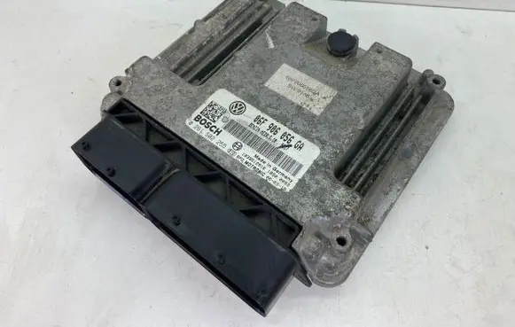 Volkswagen Eos Engine control unit/module 06F906056GA 1039S12916