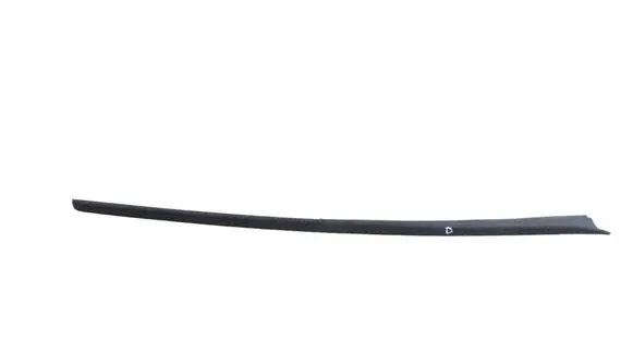 Volkswagen Golf VIII Windshield trim