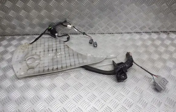 Mazda 5 Front door wiring loom/harness boot K7005