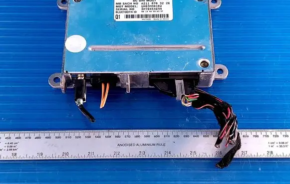 Mercedes-Benz E W211 Bluetooth control unit module A2118703226