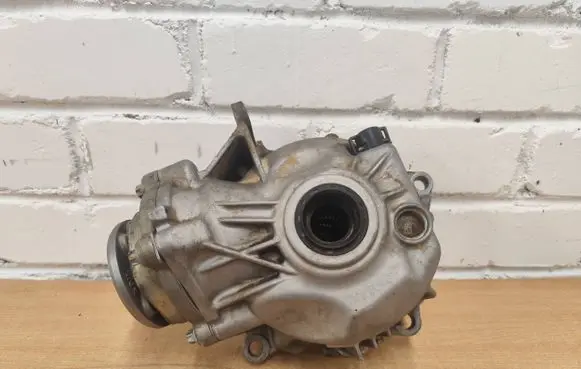 Mercedes-Benz GLK (X204) Front differential 2213301602 3004032417 04032417