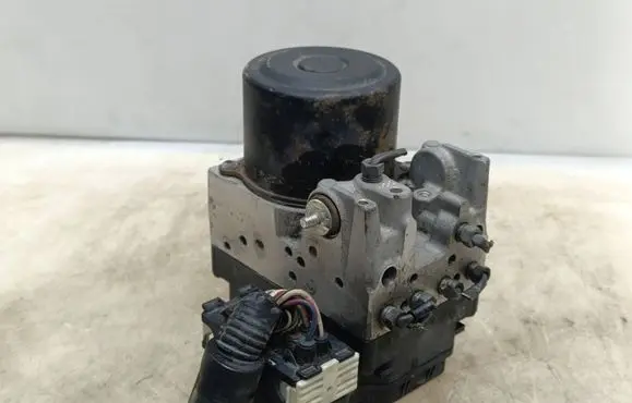 Lexus IS 220D-250-350 ABS Pump 4454053100 1338008060