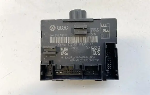 Audi A1 Door control unit/module 8x0959793k