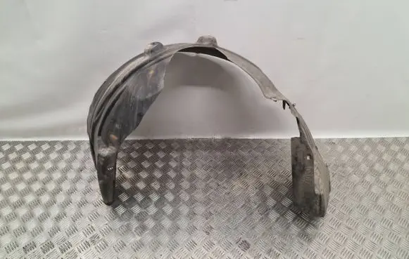 Fiat Freemont Front wheel arch liner splash guards 68087243AA