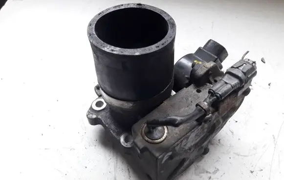 Toyota Avensis T250 Engine shut-off valve 27020