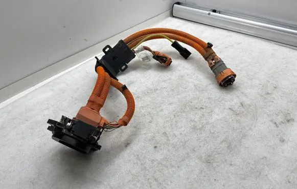 Fiat 500E Electric car charge socket 52191226 25052020 28102020
