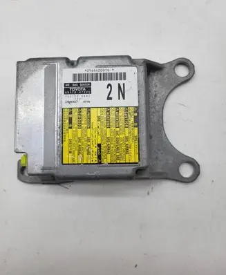 Toyota Prius+ (ZVW40) Airbag control unit/module 8917047220