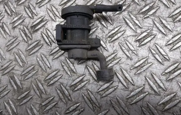 Valve vacuum