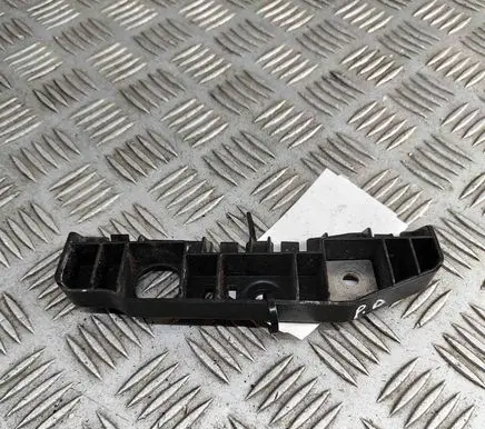 Audi A5 Fender mounting bracket 8W6853922