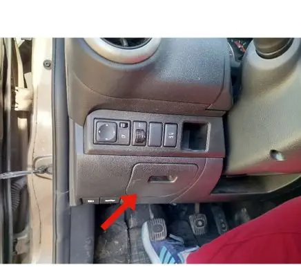 Nissan Note (E11) Dashboard trim 689649U100 P10710 160520251525