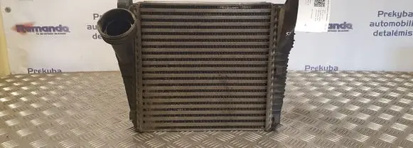 Audi Q7 4L Intercooler radiator 7L6145804