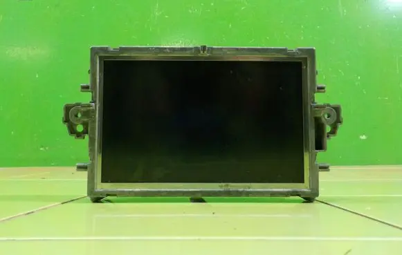 Mercedes-Benz E C207 W207 Radio/CD/DVD/GPS head unit A2129005000