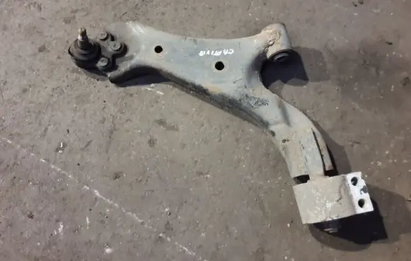 Chevrolet Captiva Front lower control arm/wishbone 96626235