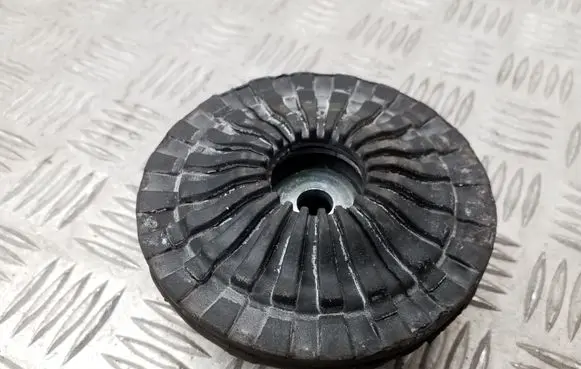 Audi A6 S6 C6 4F Front coil spring rubber mount 4F0412377D
