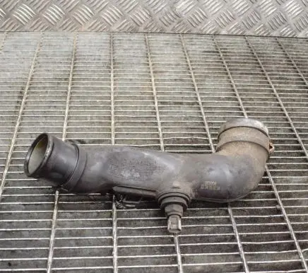 Toyota Verso-S Intercooler hose/pipe 173620R030