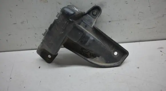 Peugeot 308 SW Rear bumper mounting bracket 9681742880