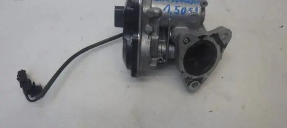 Nissan Qashqai Throttle body valve 