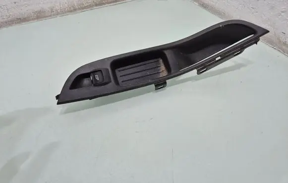 Electric window control switch