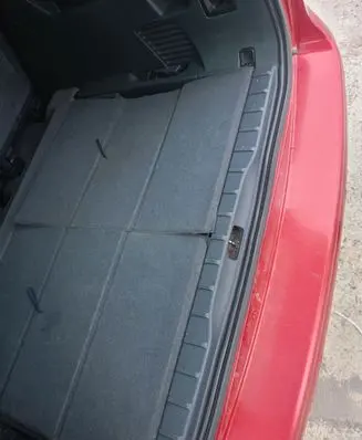Peugeot 5008 Trunk/boot sill cover protection 