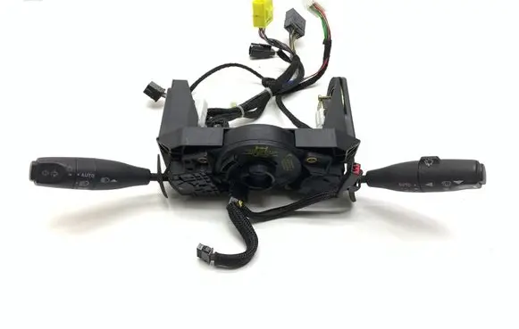 Wiper turn signal indicator stalk/switch