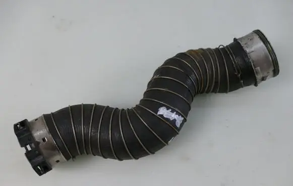 BMW X1 E84 Intercooler hose/pipe 8513283