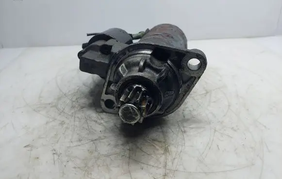 Volkswagen Sharan Starter motor 1005831338