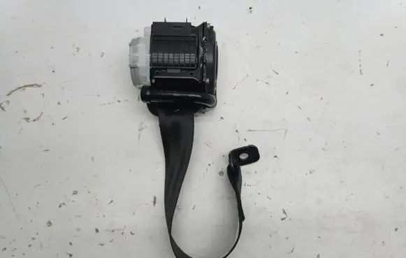 Porsche Macan (95B) Rear seatbelt 95B857805C