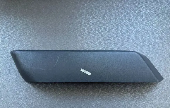 Rear door interior handle