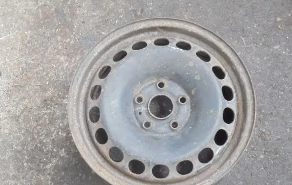 Audi A4 S4 B5 8D R12 steel rim 163904