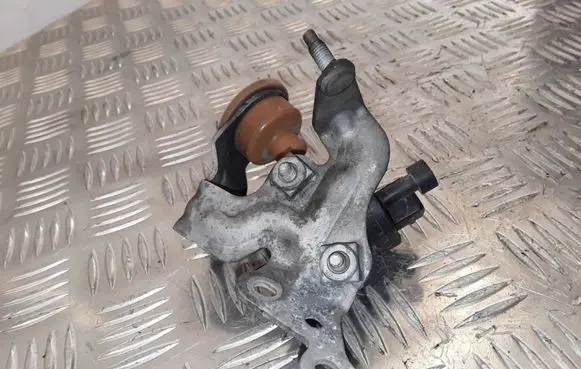 Nissan Qashqai Turbo solenoid valve 8200762597 8200376099 675452078
