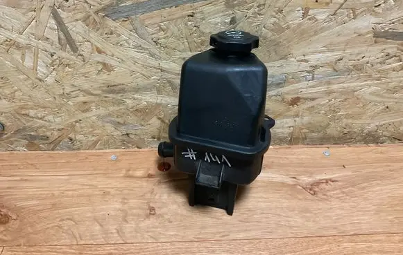 Opel Insignia A Power steering fluid tank/reservoir PA66GF33