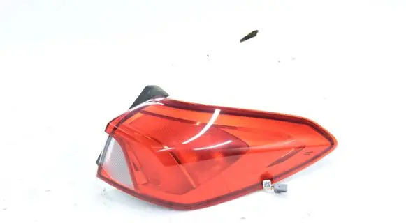 Ford Focus Rear/tail lights JX7B-13404-HE