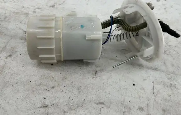 Peugeot 2008 I In-tank fuel pump 9674466680 55063615 52513D
