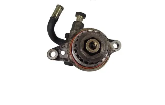 Nissan X-Trail T30 Power steering pump 53281029 5M321