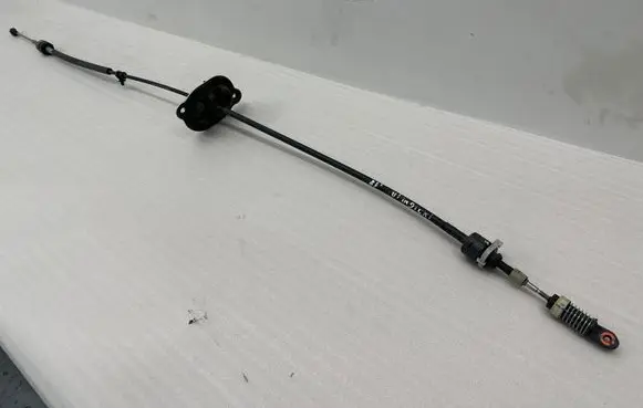 Opel Insignia B Gear shift cable linkage 84248713