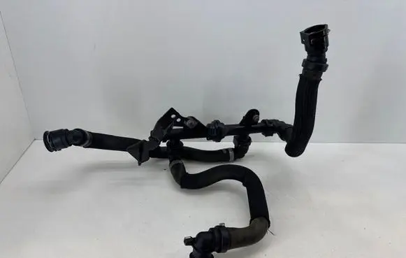 Peugeot 2008 II Engine coolant pipe/hose 9834745480