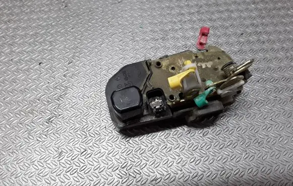 Chrysler 300 - 300C Rear door lock