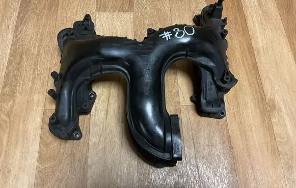 Volkswagen Touareg II Intake manifold 059129711