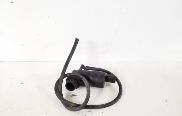 Renault Kangoo II Windscreen/windshield washer pump 9641553880
