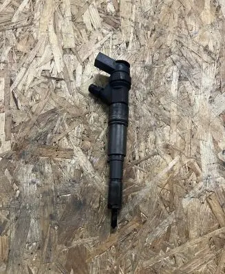 BMW X5 E53 Fuel injector 7788609 0445110080
