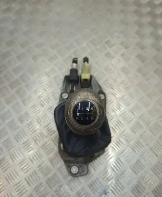 Mercedes-Benz B W245 Gear shifter/selector A1693600409