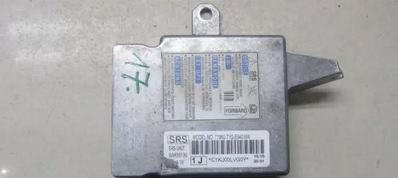 Honda CR-V Airbag control unit/module 77960-T1G-E940-M4