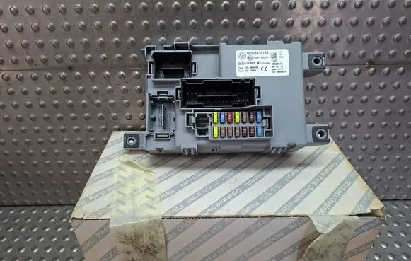 Fiat 500 Fuse box set S26340087 00518439720