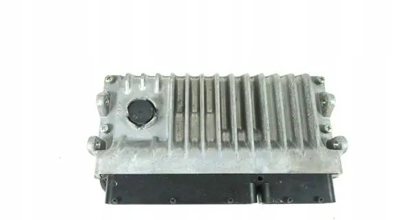 Toyota Corolla E160 E170 Engine control unit/module ECU 89661-0Z811