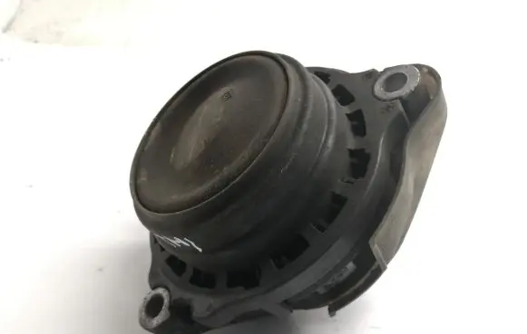 BMW X3 F25 Engine mount bracket 4073499