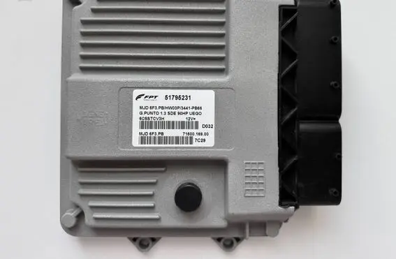 Fiat Grande Punto Engine control unit/module 51795231 MJD6F3PB