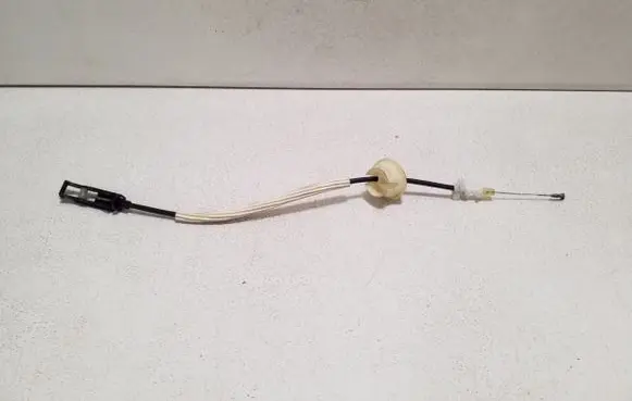 Front door cable line