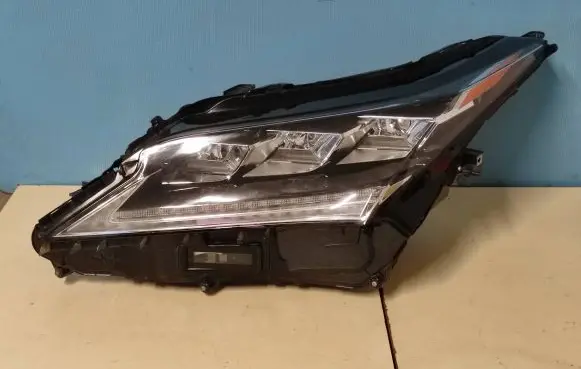 Lexus RX 450H Headlight/headlamp