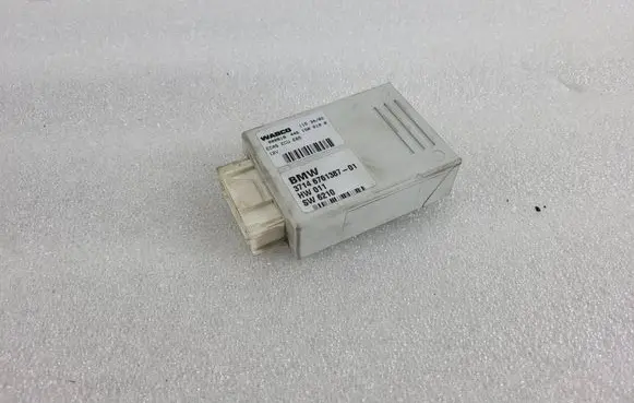 BMW 7 E65 E66 Suspension control unit/module 37146761387