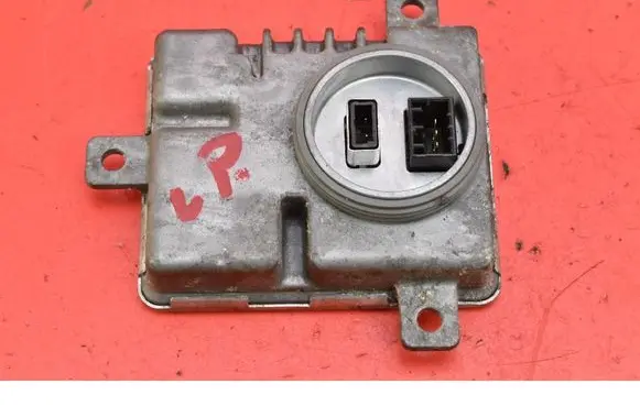Audi A4 S4 B8 8K Voltage converter/converter module 8K0941597C